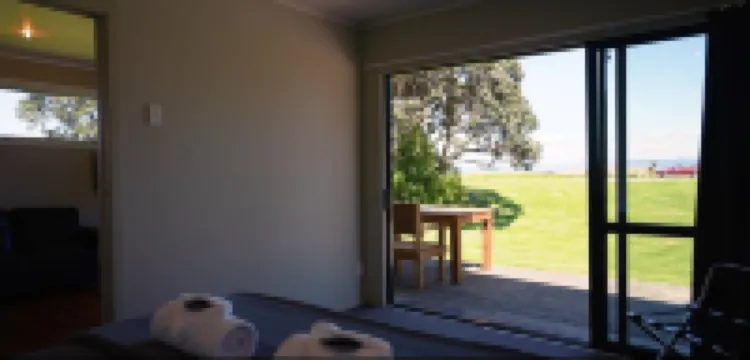 คอมฟอร์ท อินน์ ซันเซ็ท โรงแรมใน