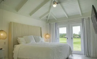 Fantastic Golf-View Villa. W/ Jacuzzi, Maid Hotels in 