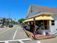 2 Bedroom/ 2 Bath in Heart of the West End - Ptown