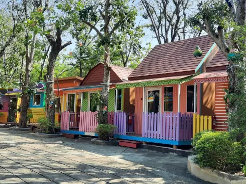 에너지 리조트 Phayuha Khiri 호텔