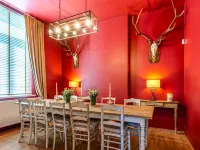 Luxurious holiday home in Heers with terrace - 2 étoiles