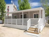 Lodge in Rimini Family Village near the beach - 2-Sterne