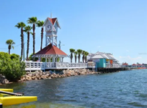 Endless summer in beautiful house with heated pool