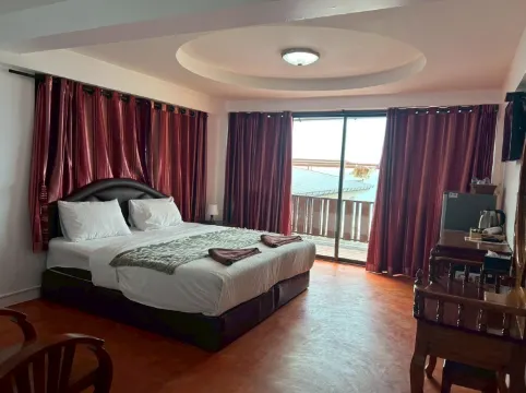 ห้องดีลักซ์ วิวทะเล