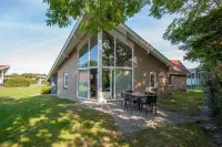 Restyled Bungalow with Dishwasher Near Cozy Domburg فنادق في دومبورغ