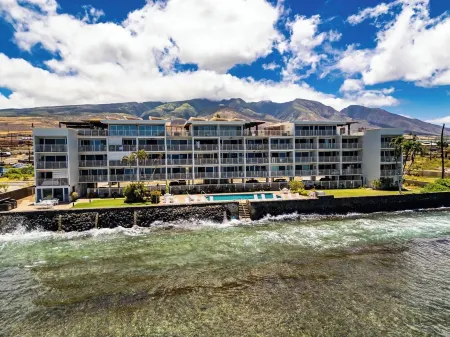 2-Bedroom Oceanfront Paradise – Newly Refreshed Lahaina Gem w/Breathtaking Views Отели рядом с достопримечательностью «Хайятт Редженси Мауи Резорт энд Спа»