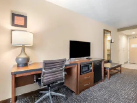 コンフォート イン & スイーツ オレム - プロボ オレムのホテル