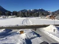Ferienwohnung in Den Ruhpoldinger Bergen - parking
