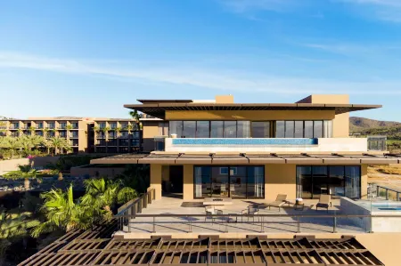 Casa Maat at JW Marriott Los Cabos Beach Resort & Spa Отели рядом с достопримечательностью «Puerto Los Cabos»