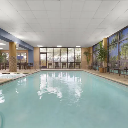 Embassy Suites by Hilton San Antonio Airport