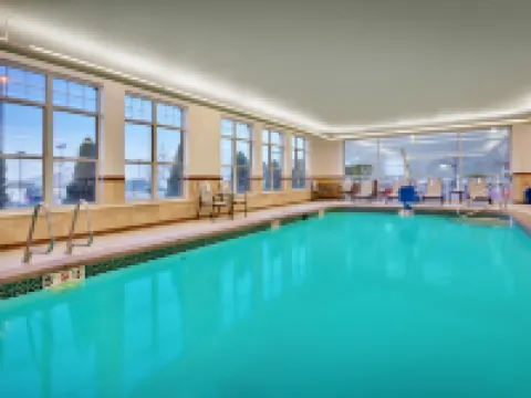 ハンプトン  イン & スイーツ オレム オレムのホテル