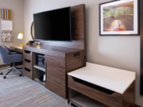 ハンプトン イン フェアモント フェアモントのホテル