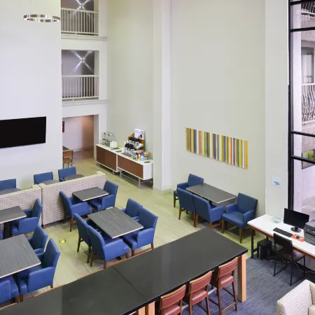 Holiday Inn Express PALM DESERT by IHG
