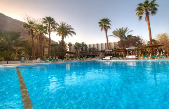 死海雷昂那多酒店