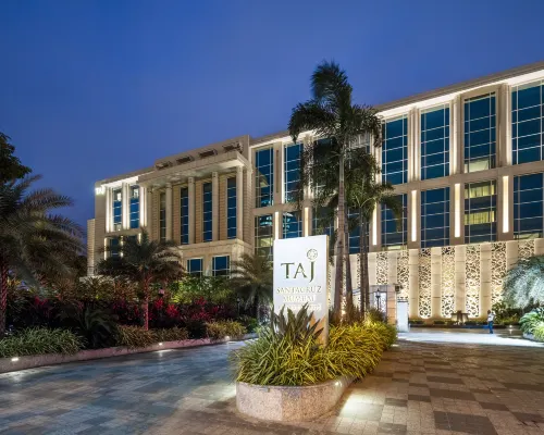 Taj Santacruz Hotels in Mumbai