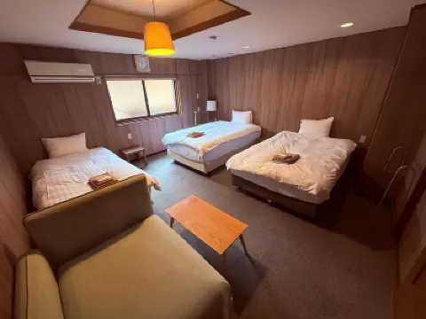 REIMEIEN OSAKAPORT โรงแรมใกล้Osaka Nanko fishing Gardens