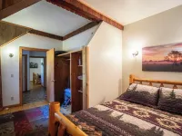 The Alpine Wilderness Lodge Hotels in Great Valley