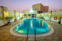 The Park Hotel Formerly Al Jawhara Gardens - Rooftop Pools