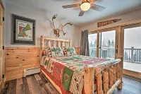 Rustic 3-Story Pittsburg Cabin w/ Lake & Mtn Views - 3-Star