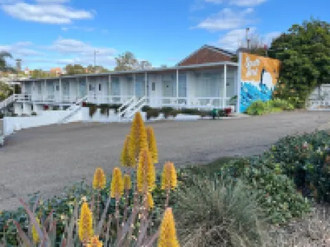 South Seas Motel