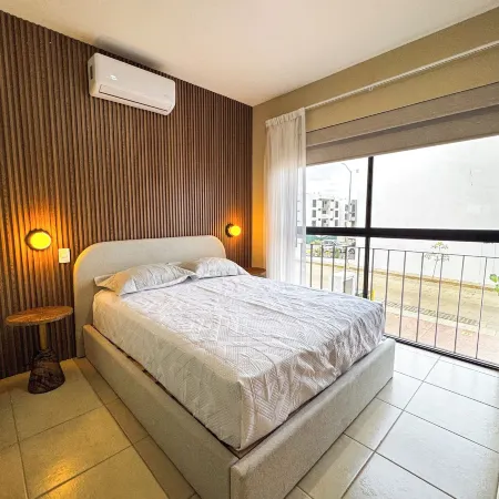 Indigo 7 - Steps from Playa Brujas Beach