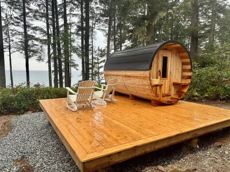 Seaside A-Frame Cabin with Barrel Sauna Near French Beach