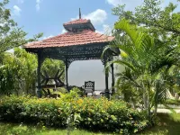 Bliss Farm Stay- Lilly