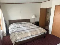 Northwoods getaway - minutes from beach, fishing & trails! Hotels in Stephenson