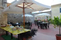 Camere Del Re Hotels in Tarquinia