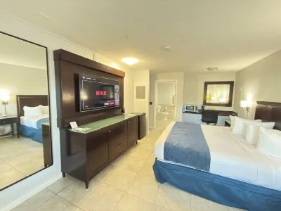 Lantern Inn & Suites - Sarasota Hotels near All Star