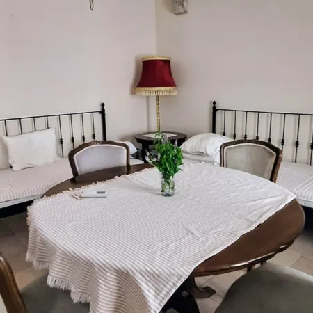 La Casa Nostra Apartments
