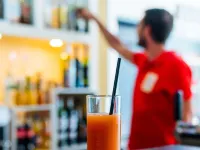 宜必思尚品尼斯阿里納斯機場飯店 - 酒吧