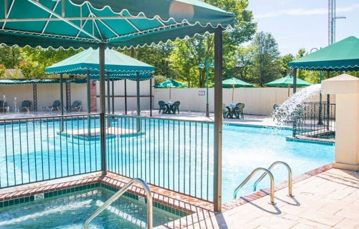 French Quarter Resort by CoolVacay