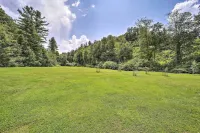 Quiet Studio Escape ~ 2 Mi to Blue Ridge Parkway! - 3 étoiles