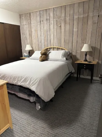 Moose Manor-Giant Steps Lifts and Lodge is directly across from this Condo.