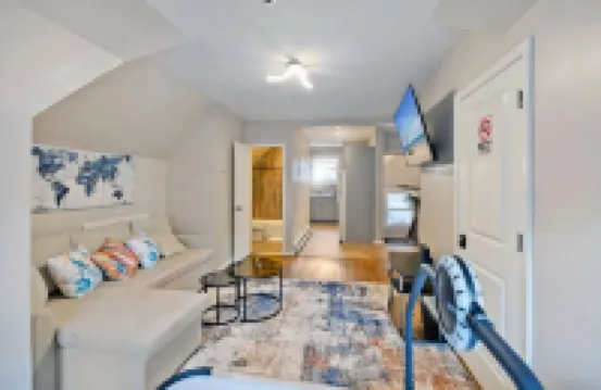 Modern 2BR Near NYC With Free Parking Workspace