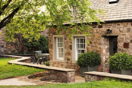 The Arns Cottage is a traditional stone built, cosy and luxurious retreat.