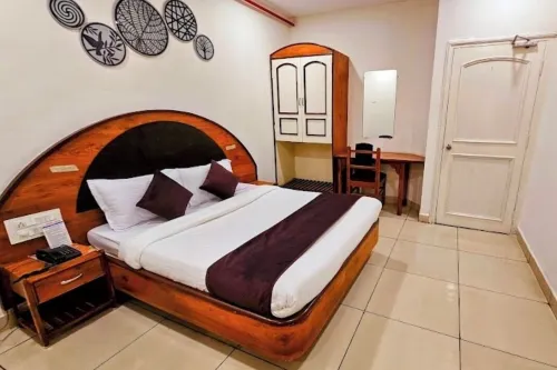 Hotel Tirth Hôtels à : Ankleshwar