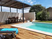 Elegant Villa in Sainte Valière