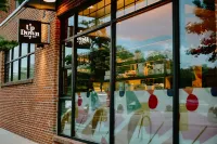Moxy Chattanooga Downtown
