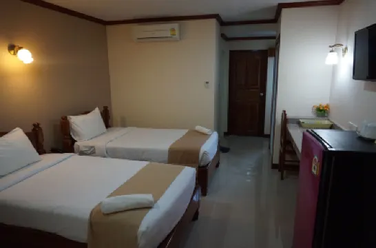 โรงแรมเอ็น พี นครพนม โรงแรมใกล้วัดพระอินทร์แปลง นครพนม