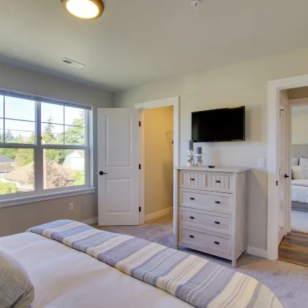 Monroe Apartment Near Evergreen State Fairgrounds! Hotels in Monroe