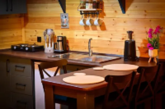 Avay BUNGALOV Hôtels à : 