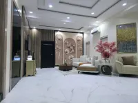 IVOTEL LUXURY HOTEL - 2-Star