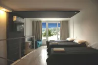 Domus Lake Resorts Hotel di 