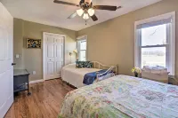 Family Home w/ Deck, 2 Mi to Lake Cumberland - 3 étoiles