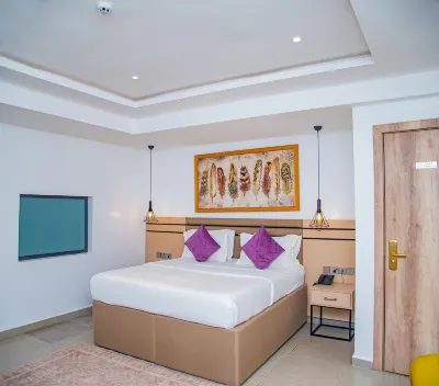 Top Ten Int'l Hotel Hotels in 