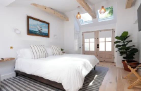 sisu，精品汽車旅館 普利茅斯酒店