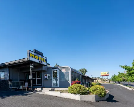 ジュニパー モーテル マドラス by タウンハウス マドラスのホテル