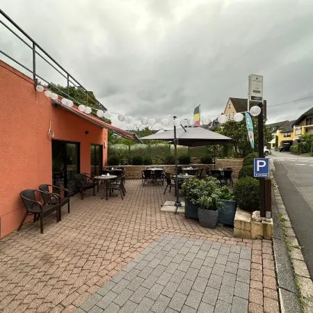 Gästehaus Mack - Mosel Rooms & Restaurant Отели в г. Триттенхайм